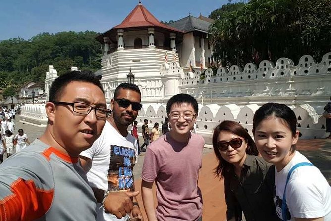Kandy City Tour With Mahaweli - Safe and Comfortable Travel