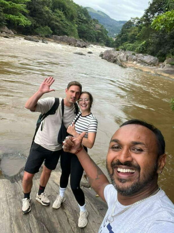 Kandy: Private Guided Tour of the City by Tuk-Tuk - FAQ