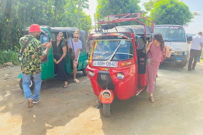Kandy, Sigiriya and Pidurangala Rock Tuk Tuk Safari - Analyzing Cost and Value