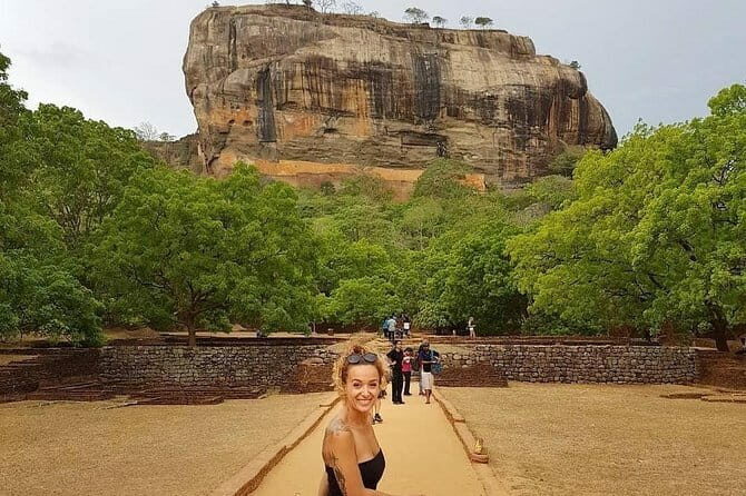 Kandy Sigiriya Rock and Village Safari Day Trip - Why This Tour Works for Travelers