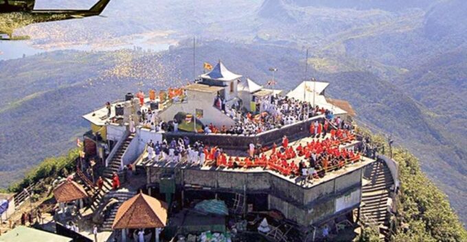 Kandy to Adams Peak Tour - Ascent to the Peak