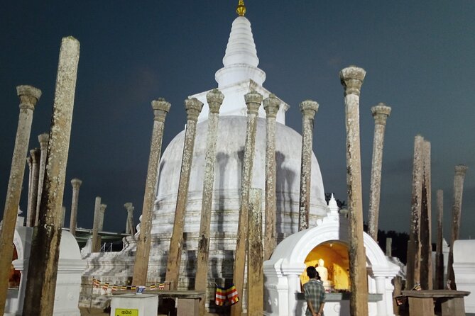 Kandy to Anuradhapura Tour - Cultural Experiences