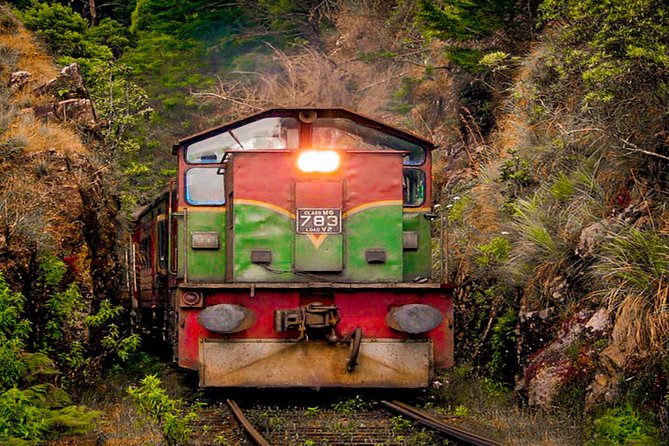 Kandy to Badulla Train Ride on (Train No: 1015 Udarata Menike) - Key Points
