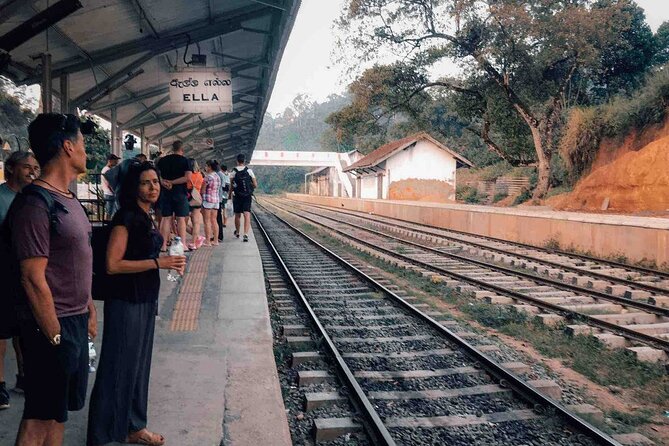 Kandy to Ella Train Reserved Seat Tickets - Seating Class Availability