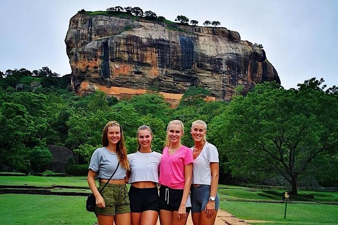 Kandy to Sigiriya Day Tour and Dambulla Cave Temple With Private Vehicle - Pickup Details
