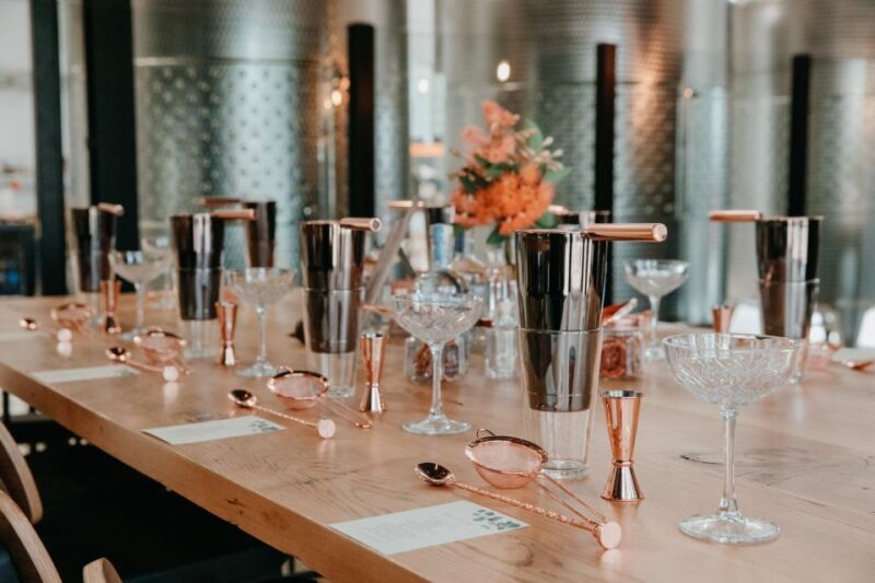 Kangaroo Island: Mini Cocktail Class - Class Experience