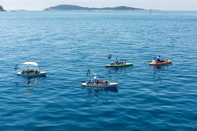 Kanjac Kayak Fishing Cavtat - Catching Fish in Picturesque Settings