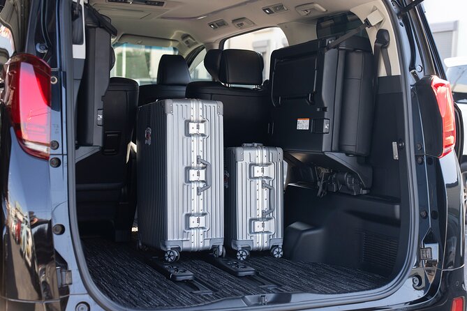 Kansai Airport Private Transfer To or From Osaka City - Vehicle and Driver Information