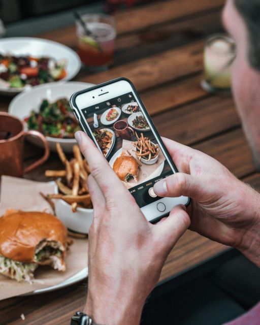 Kansas City's Culinary Delights: A Private Foodie's Journey - Iconic BBQ Spot