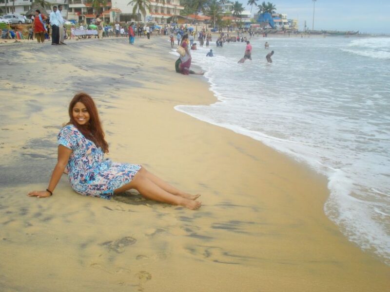Kanyakumari: Guided Day Temple and Memorial Park Tour - Vivekananda Rock Memorial