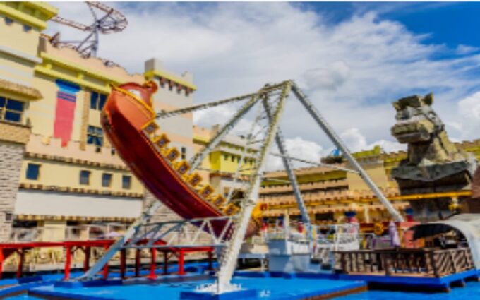 Kaohsiung: E-Da Theme Park Entrance Ticket - Visitor Logistics and Services