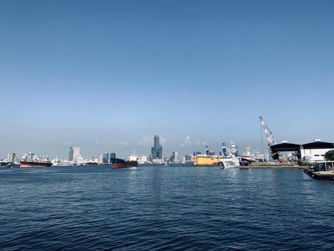 Kaohsiung: Highlight Attractions City Tour - Unique Selling Points