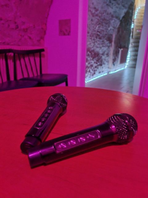 Karaoke Box in Downtown Chartres - Booking Options