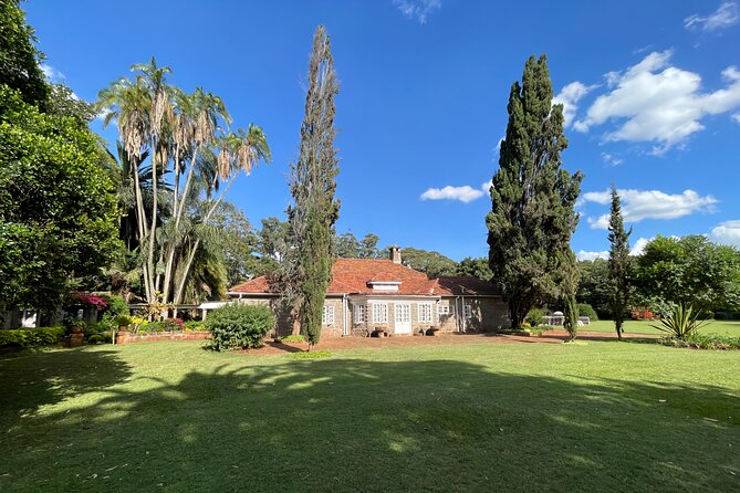 Karen Blixen Museum, Beads Craft and Giraffe Day Tour - Beads Craft