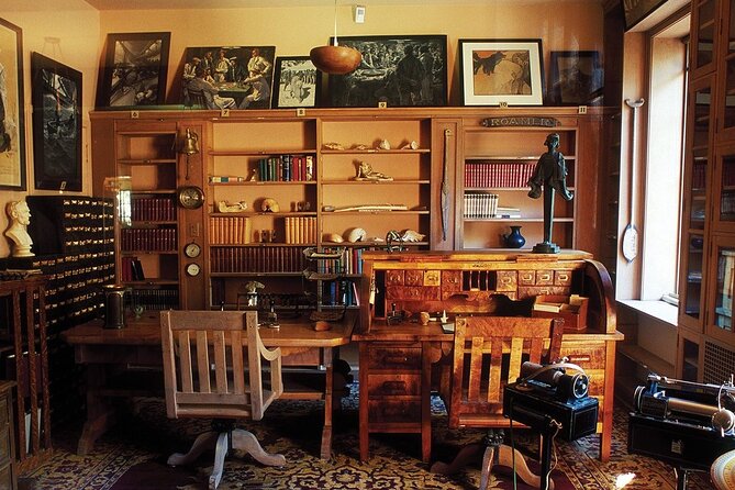 Karen Blixen Museum & Giraffe Centre Half Day Tour - Customer Reviews and Feedback