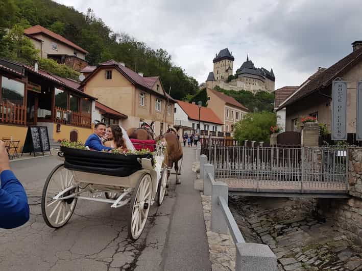 Karlštejn Castle by Horse Carriage - Pricing and Reservation