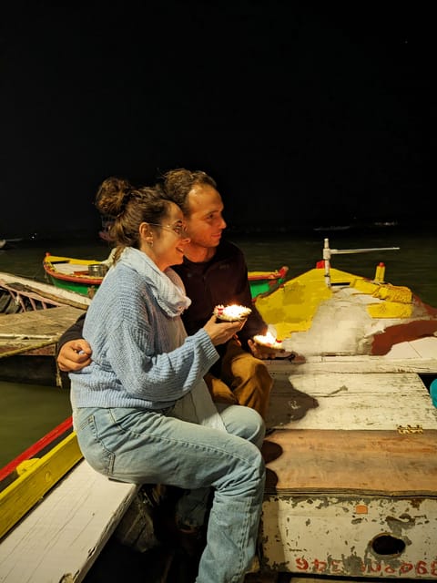 Kashi Vishwanath, Manikanka, Ganga Aarti - Experiencing Ganga Aarti
