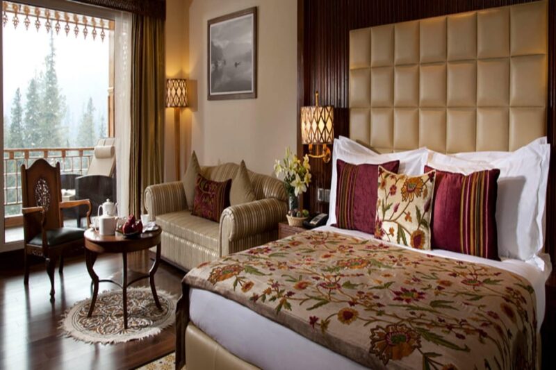 Kashmir: 5-Day Tour With Houseboat Stay and Transfers - Itinerary Details