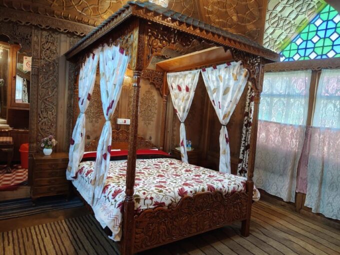 Kashmir Dal Lake Srinagar Houseboat Stay for 4 Days - Payment Options