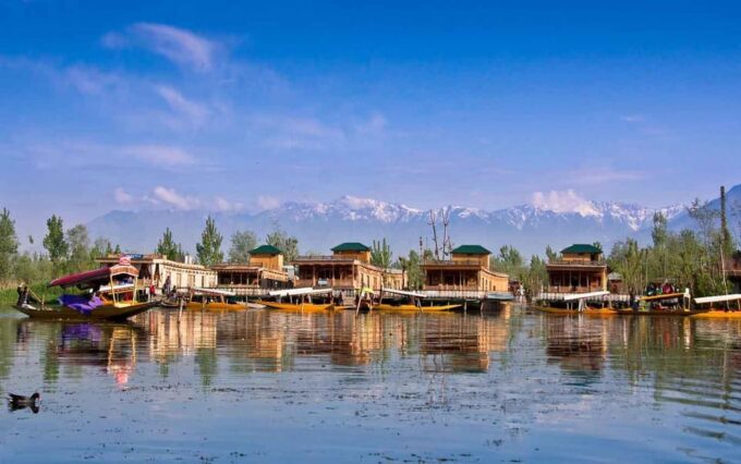 Kashmir Houseboat Tour - Tour Inclusions and Details