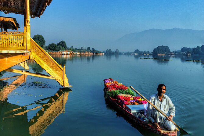 Kashmir - Paradise on Earth (6Days 5 Nights) - Discover Srinagar