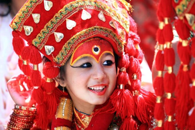 Kathmandu: All 7 UNESCO World Heritage Sites Day Tour - Cultural Immersion