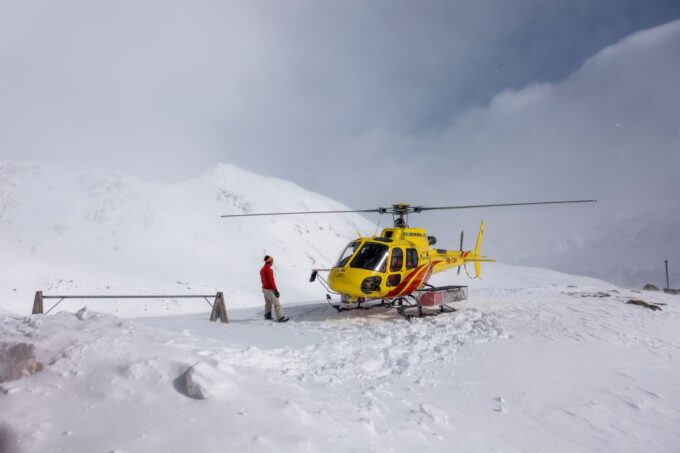 Kathmandu: Everest Base Camp Helicopter Tour With Breakfast - Breakfast at Kalapatthar