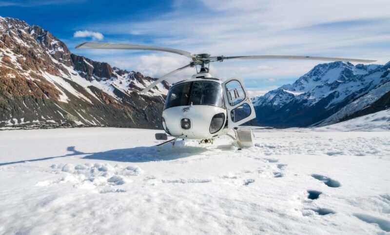 Kathmandu: Everest Helicopter Tour With Guaranteed Landing - Experience Highlights