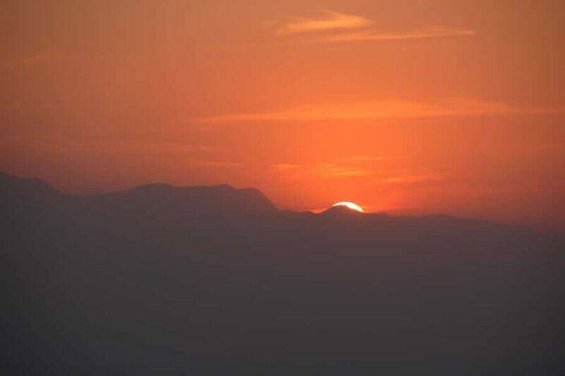 Kathmandu: Nagarkot Sunrise and Hike Tour to Changu Narayan - Transportation and Comfort