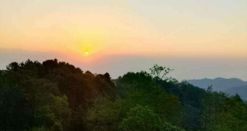 Kathmandu: Nagarkot Sunrise View and Day Hike with Lunch - Key Points