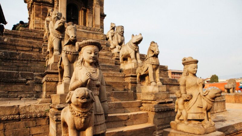 Kathmandu: Private Patan and Bhaktapur Sightseeing Tour - Bhaktapur Durbar Square Immersion