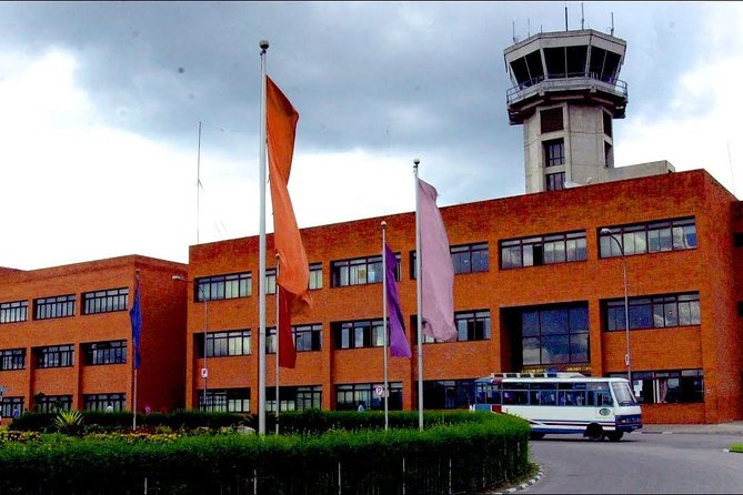 Kathmandu: TIA Kathmandu Airport Transfer - Booking and Payment Options
