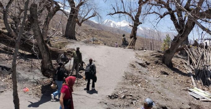 Kathmandu to Mustang: 6-Day Muktinath Jeep Journey - What to Bring