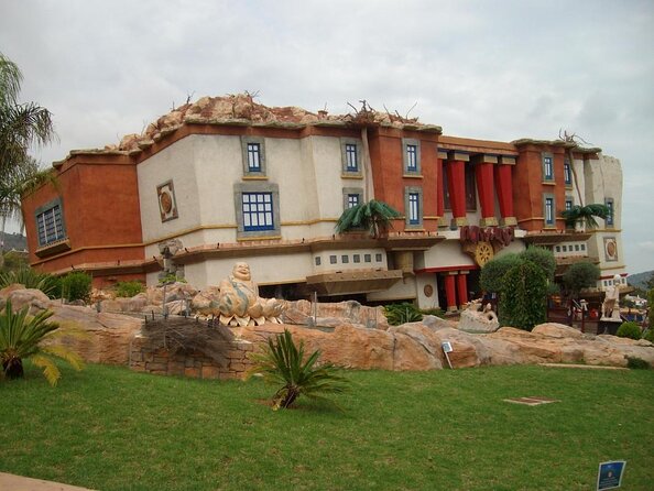 Katmandu Park Entrance With Transfers - Key Points