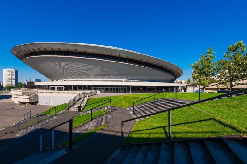 Katowice and Nikiszowiec: Bicycle Tour With Guide - Language Options