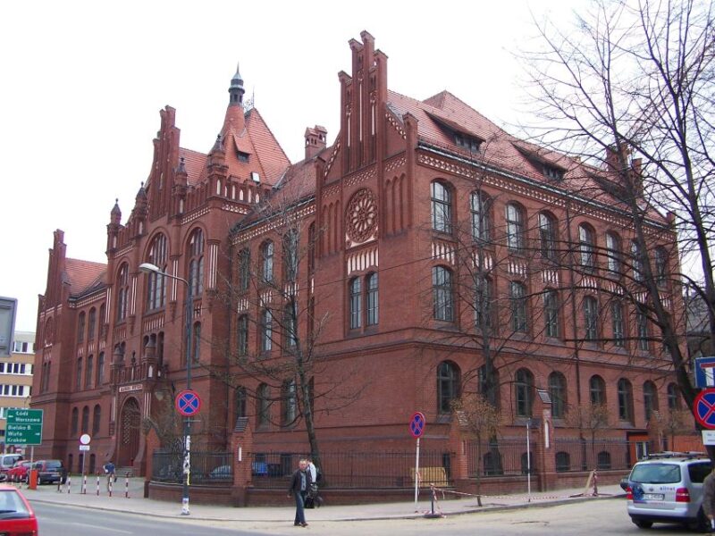 Katowice Old Town Highlights Private Walking Tour - Tour Itinerary