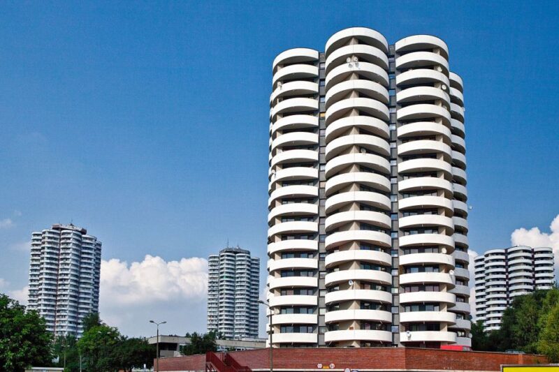 Katowice: Private City Tour With Stories & Viewing Points - Participant Information