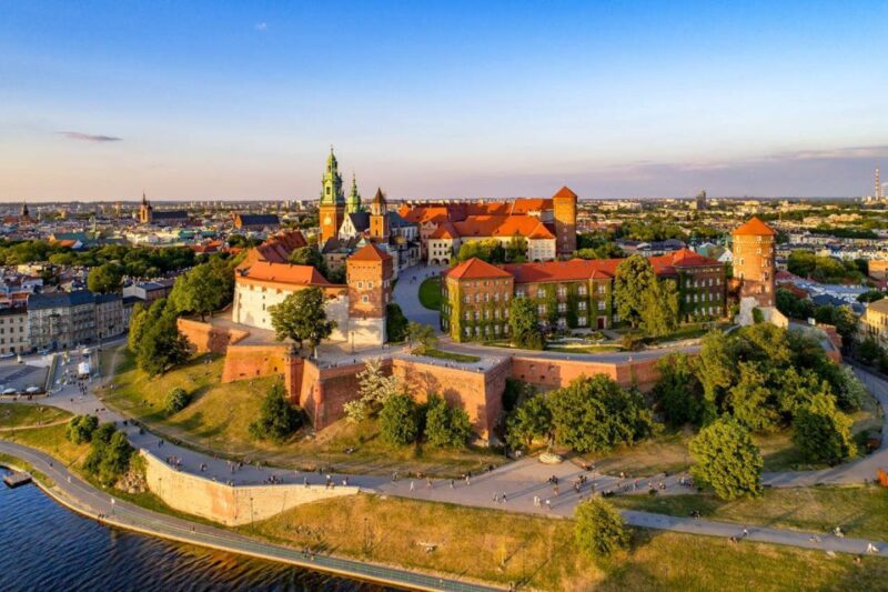 Katowice Pyrzowice KTW to Krakow City Private Transfer - Private Vehicle Options