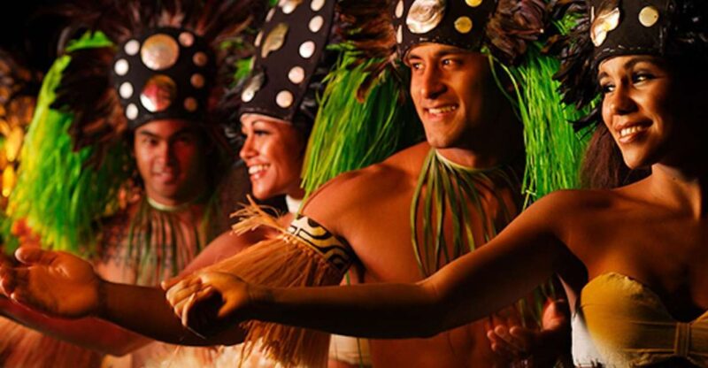 Kauai: Buffet Dinner With Open Bar and Luau Kalamaku Show - Experience Highlights