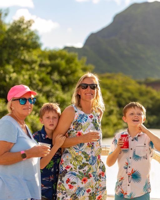 Kauai: Catamaran Sunset Cruise - Booking Information