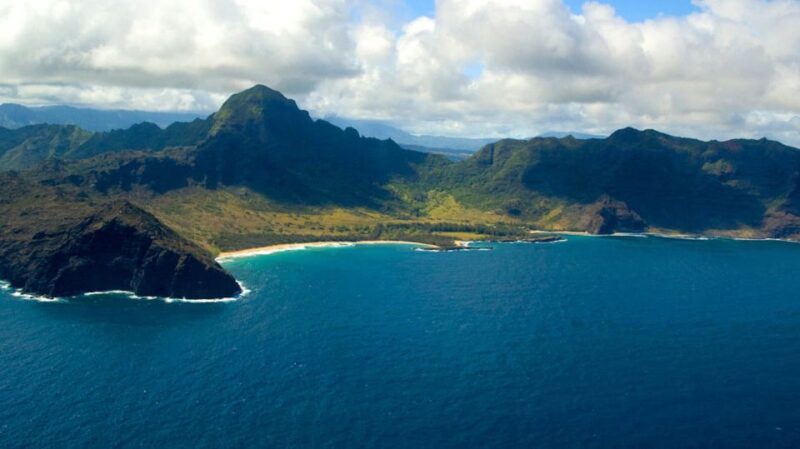 Kauai: Entire Kauai Air Tour With Window Seats - Breathtaking Aerial Perspectives
