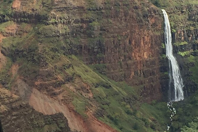Kauai Island Tour : Journey to Waimea Canyon & More Highlights - Accessibility and Traveler Participation