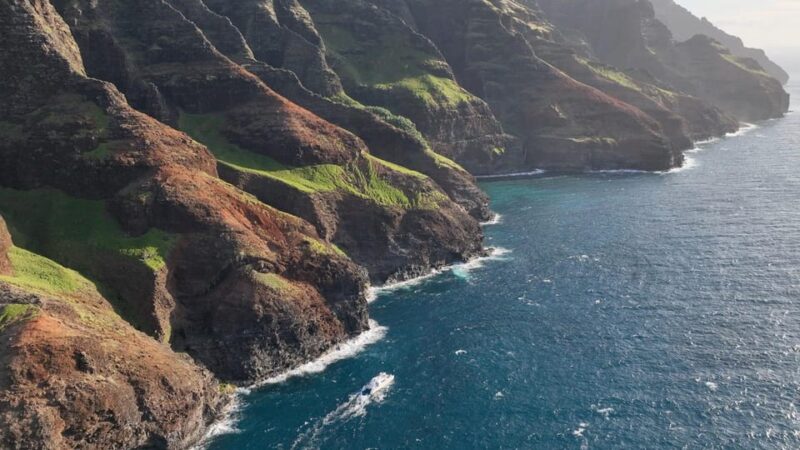 Kauai: Napali Sunset Dinner Cruise - Savoring the Hawaiian-Style Dinner