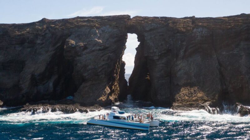 Kauai: Niihau and Na Pali Coast Full-Day Boat Tour - Meeting Point and Restrictions