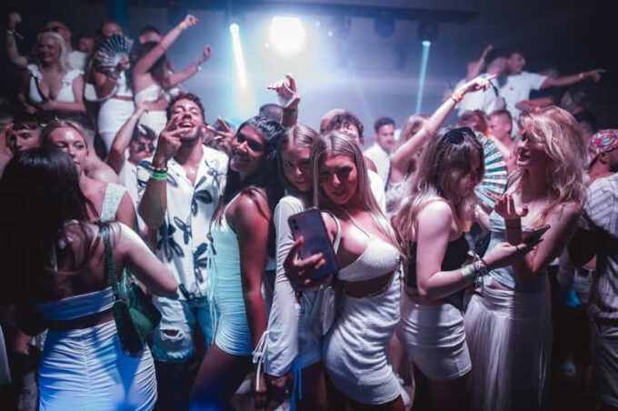 Kavos: Agenda White Party at Future Club - Recap