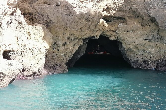 Kayak Adventure Through the Ponta Da Piedade Caves in Lagos - Preparing for the Tour