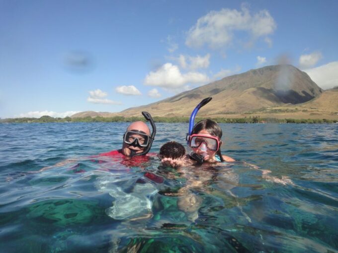 Kayak and Snorkel West Maui at Olowalu - Professional Guide and Marine Ecology