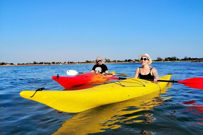 Kayak Discovery Tour in the Lagoon of Venice - History and Wildlife
