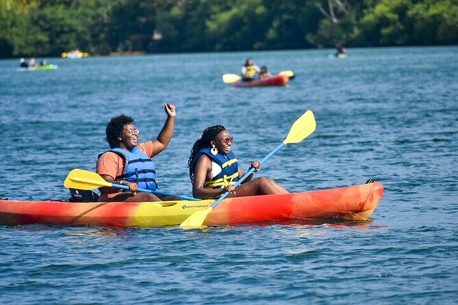 Kayak Rental Equipment at Condado Lagoon - Contact and Support