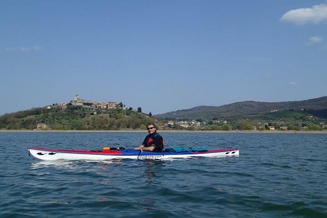 Kayak Ride on Lake Trasimeno With Lunch & Castiglione Del Lago - Inclusions